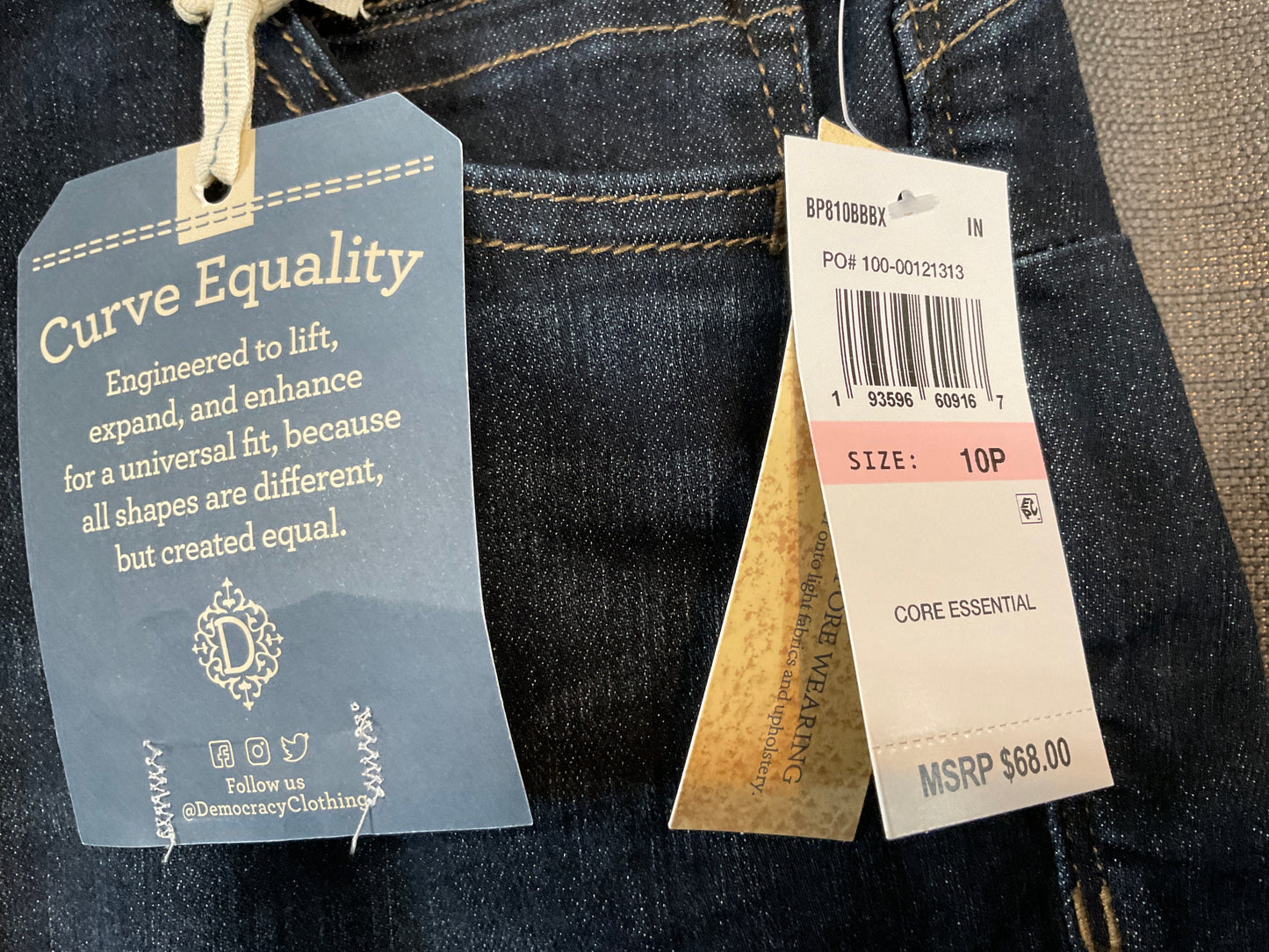 Democracy (petite) denim shorts