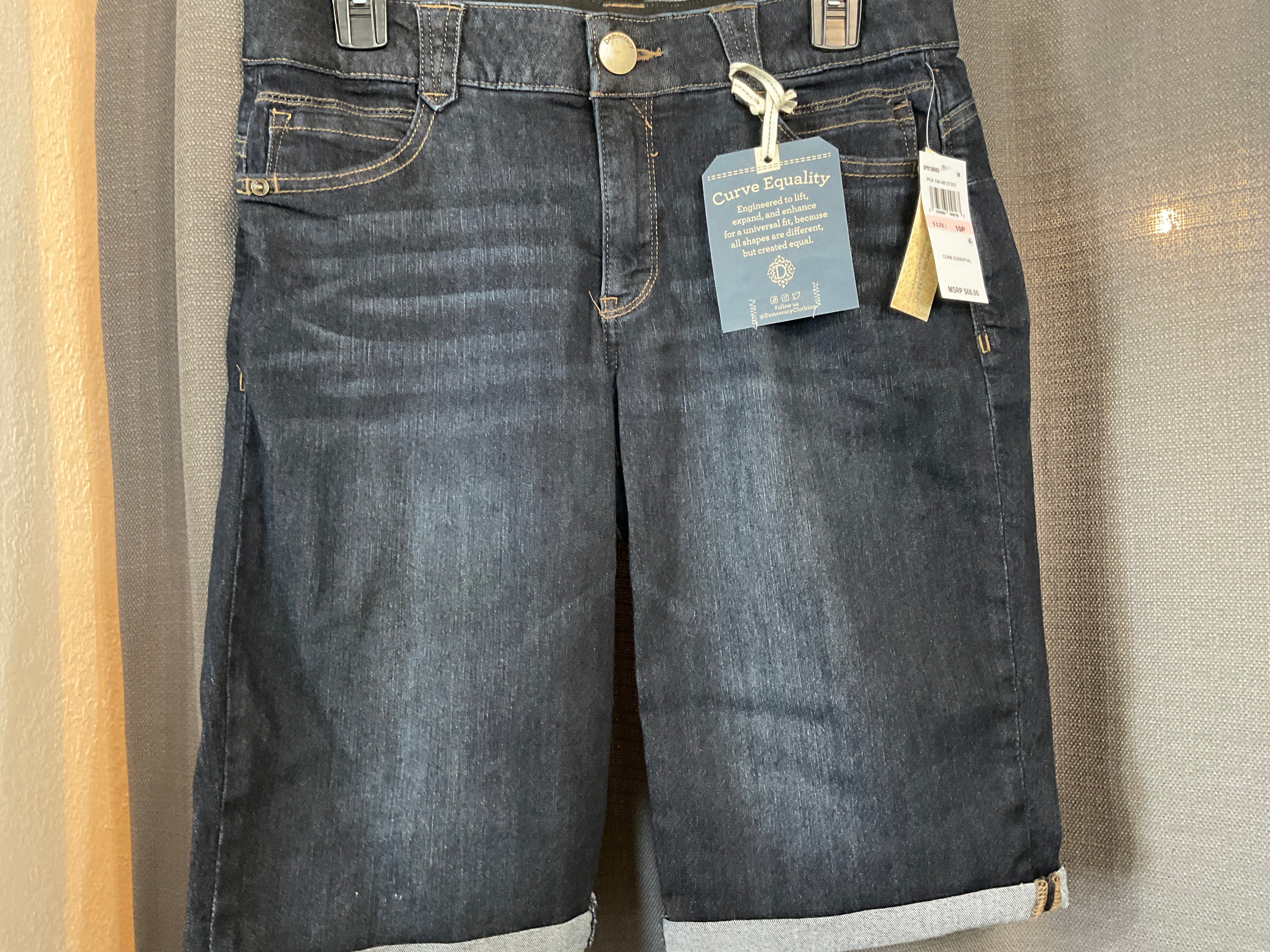 Democracy (petite) denim shorts